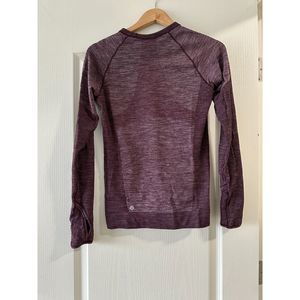 Lululemon Women's Long sleeve Top